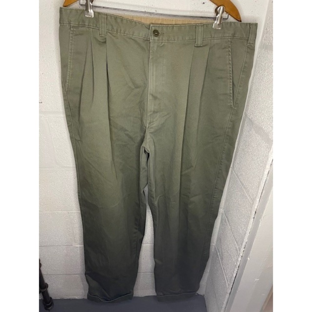 St. John's Bay Olive Green Khakis, Size 40/32